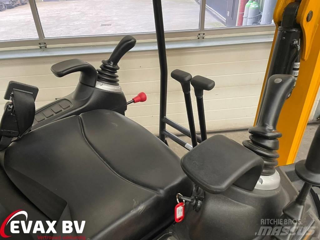 JCB 18 Z Miniescavadeiras