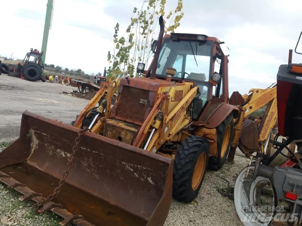 CASE 580 SK Retroescavadeiras