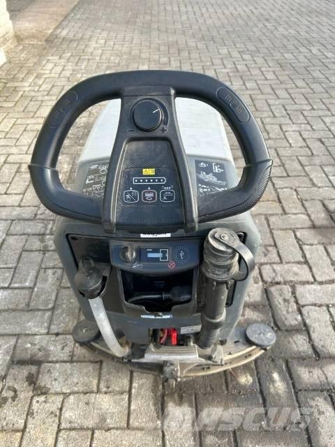 Nilfisk SC 40143 BD Varredoras