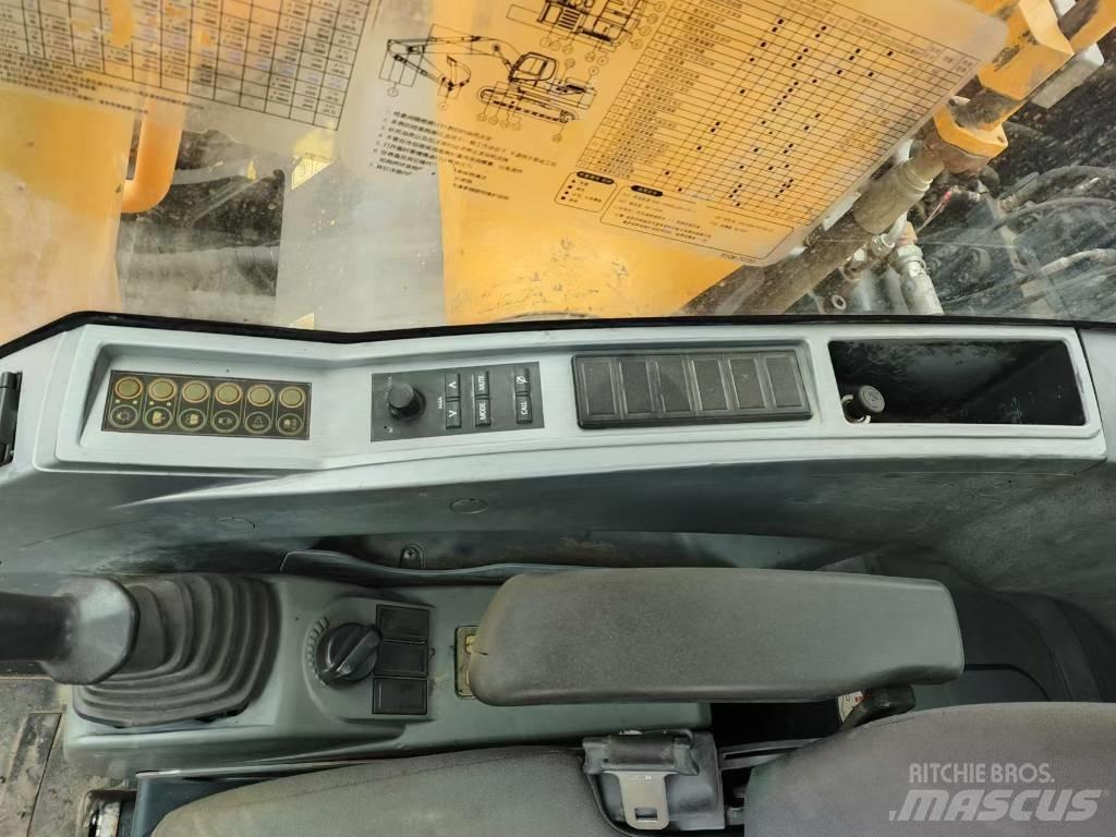 Hyundai R220LC-9S Escavadeiras de esteiras