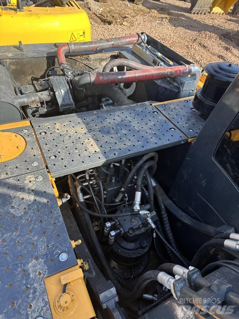Hyundai Robex 215 Escavadeiras de esteiras