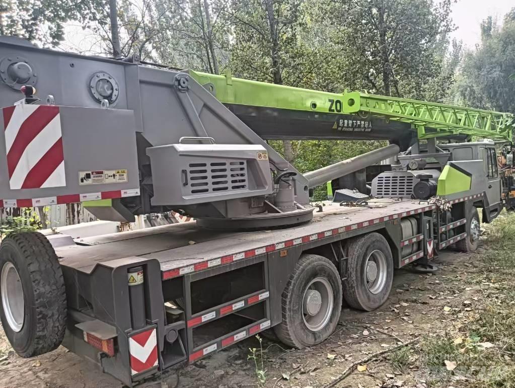 Zoomlion 300 Gruas de construção