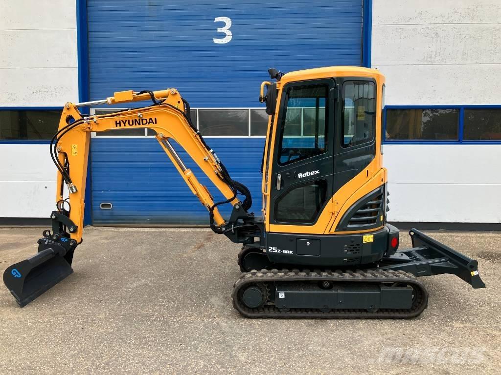 Hyundai R25Z-9AK Miniescavadeiras