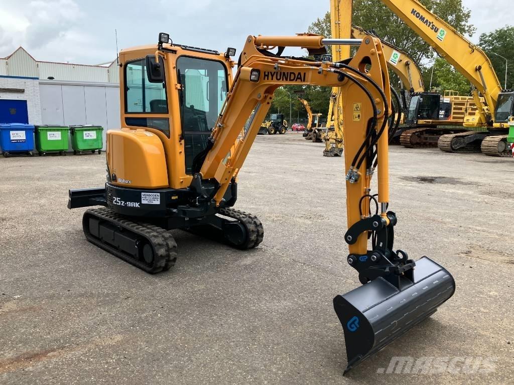 Hyundai R25Z-9AK Miniescavadeiras