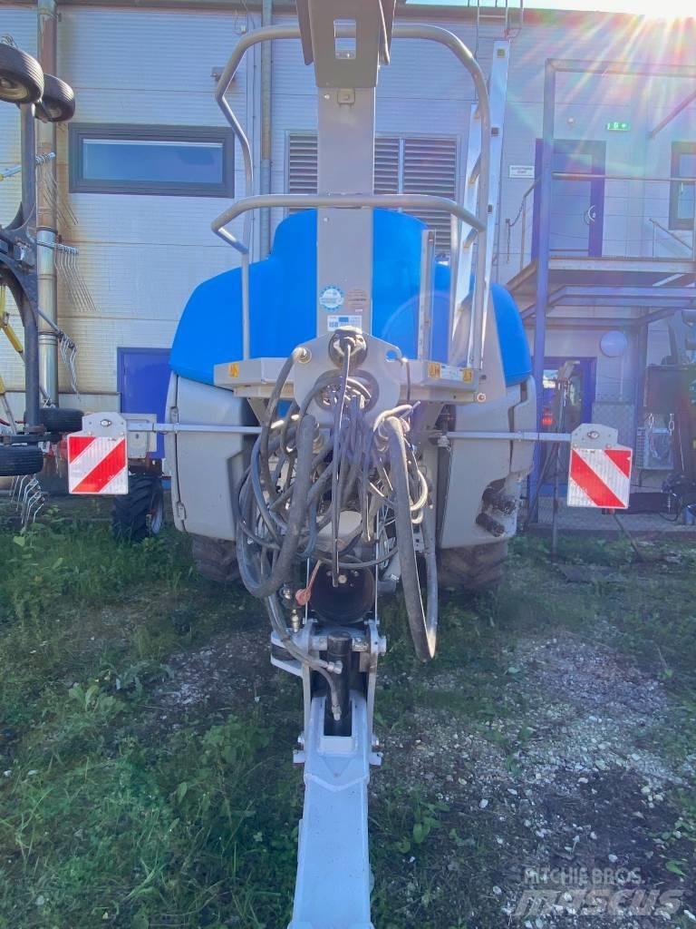 Lemken Vega 12/4000 Pulverizadores rebocados