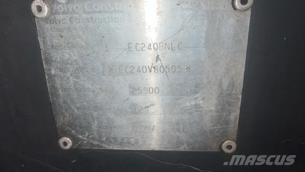 Volvo EC 290 NLC Travőes