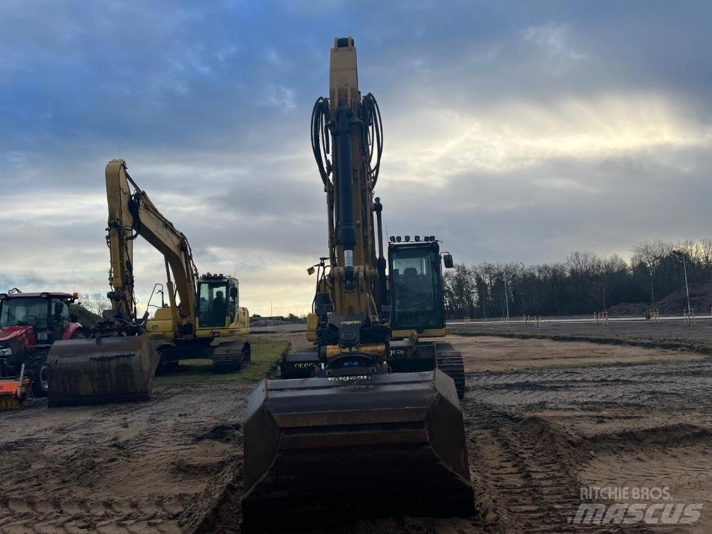 CAT 323 Nextgen Escavadeiras de esteiras