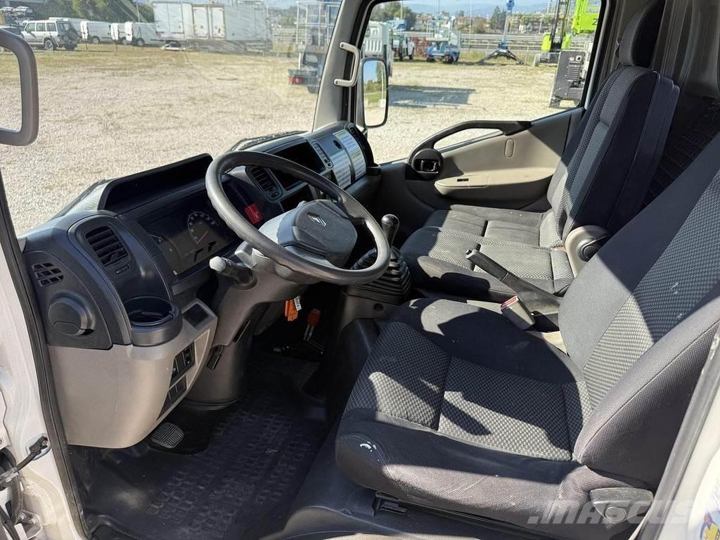 Comet 20 MT Plataformas aéreas montadas em camião