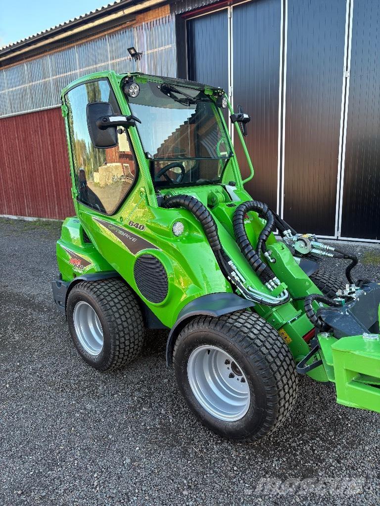 Avant 640 i Carregadora multifunções