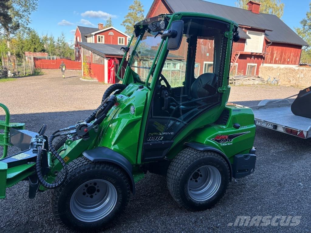 Avant 640 i Carregadora multifunções