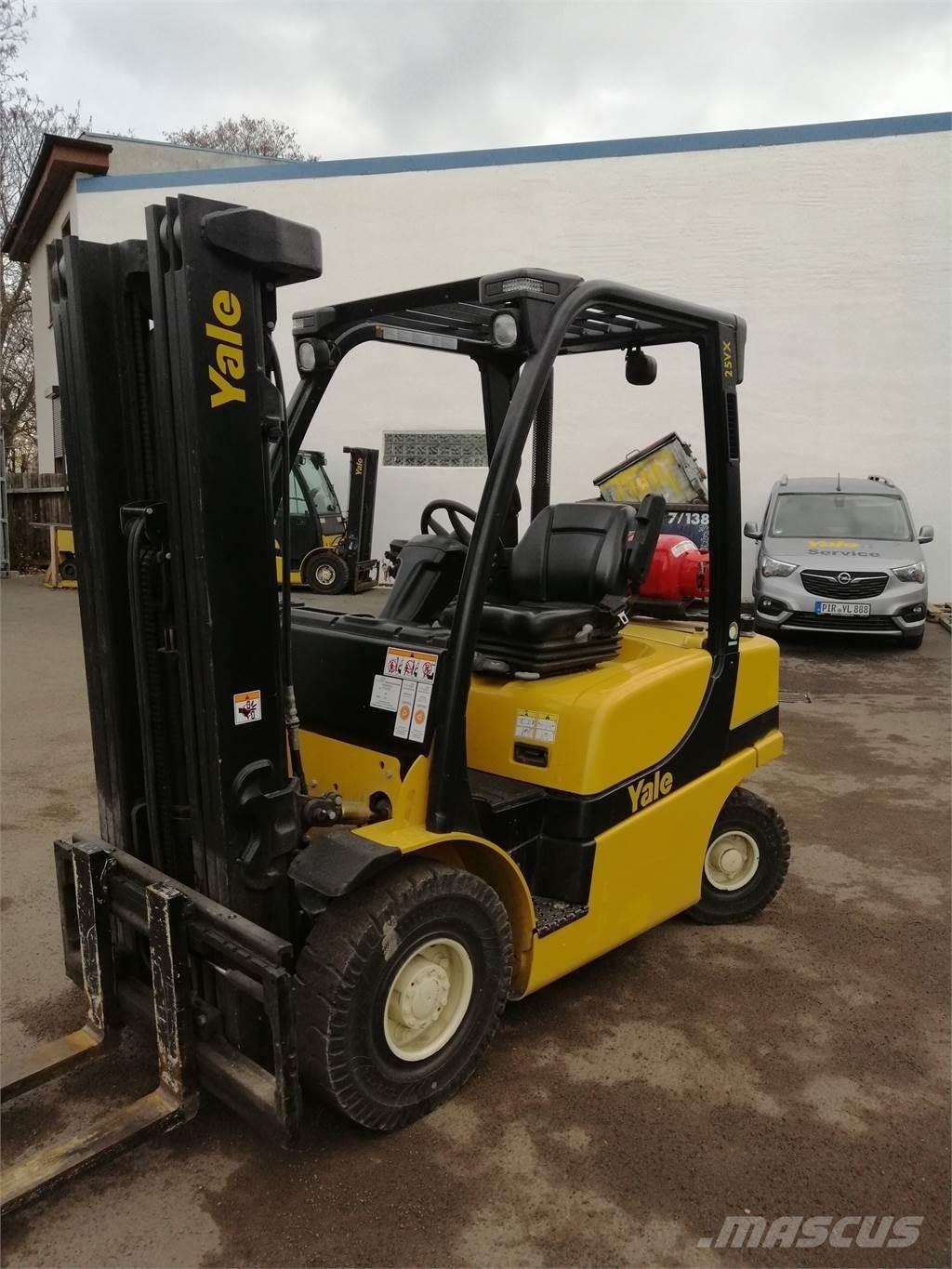 Yale GLP25VX-V Empilhadores a gás