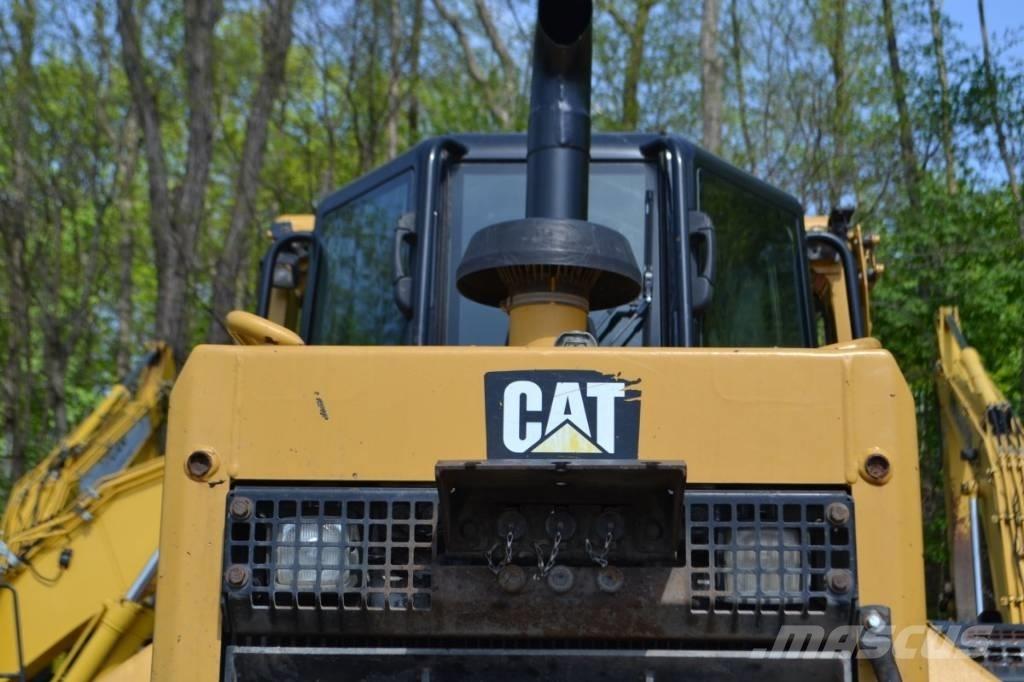 CAT D 6 N LGP Dozers - Tratores rastos