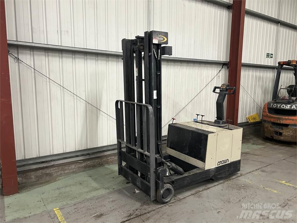 Crown 40WBTL Porta palettes