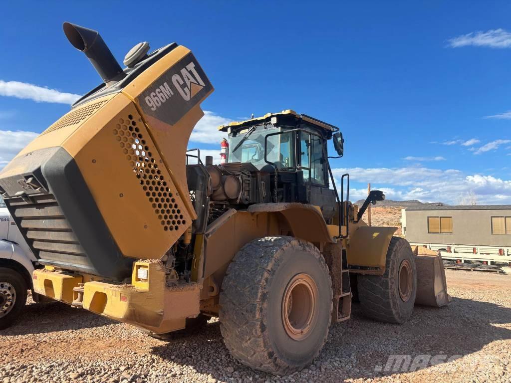 CAT 966 M Carregadeiras de rodas