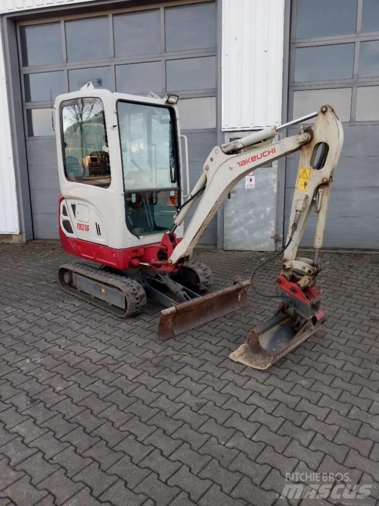 Takeuchi TB 216 Miniescavadeiras