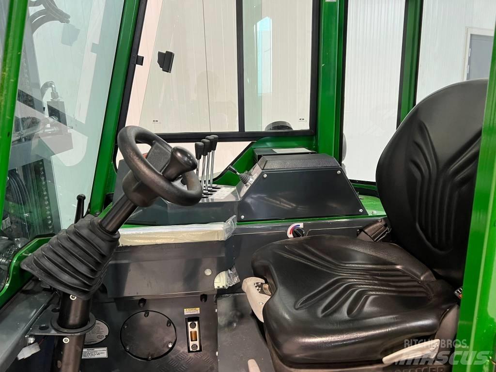 Combilift CB2500 lpg Empilhadores de 4 vias