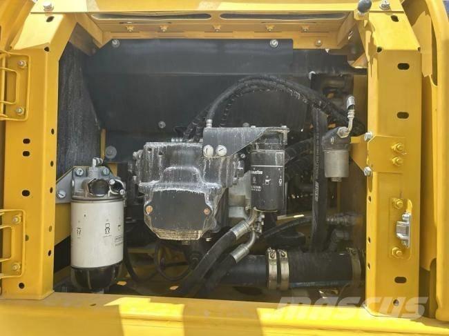 Komatsu PC 240-8 Escavadeiras de esteiras