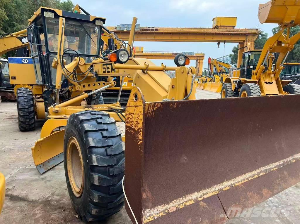 SEM 919 Motoniveladoras