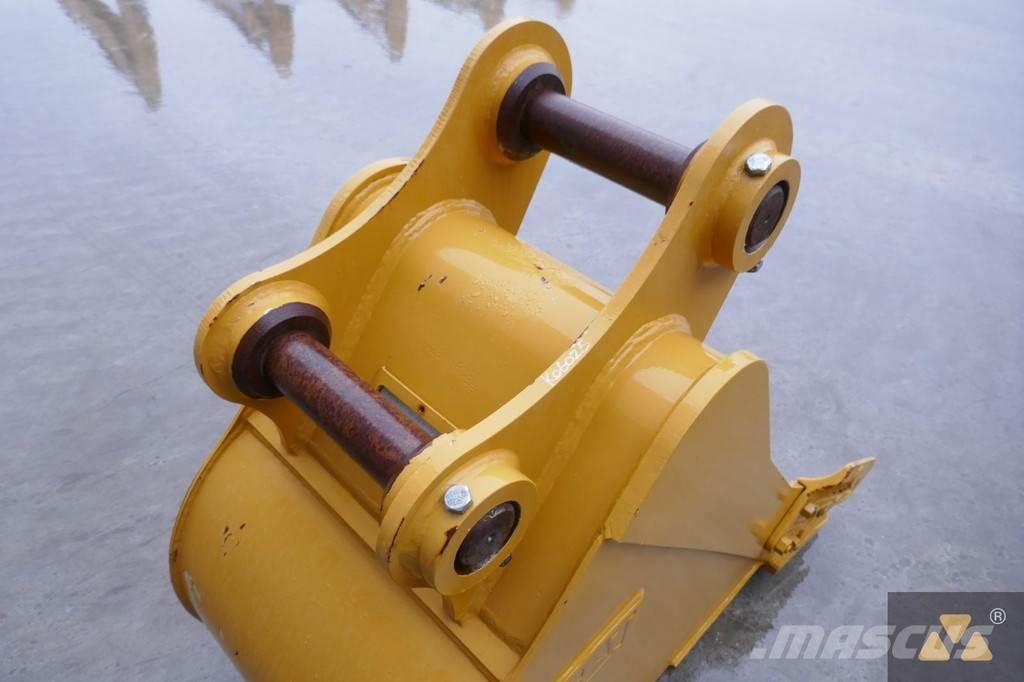 CAT 313 Bucket Baldes