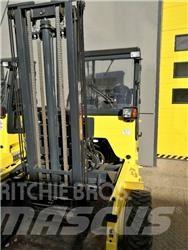 Moffett M8 35.3 Empilhadores todo-terreno