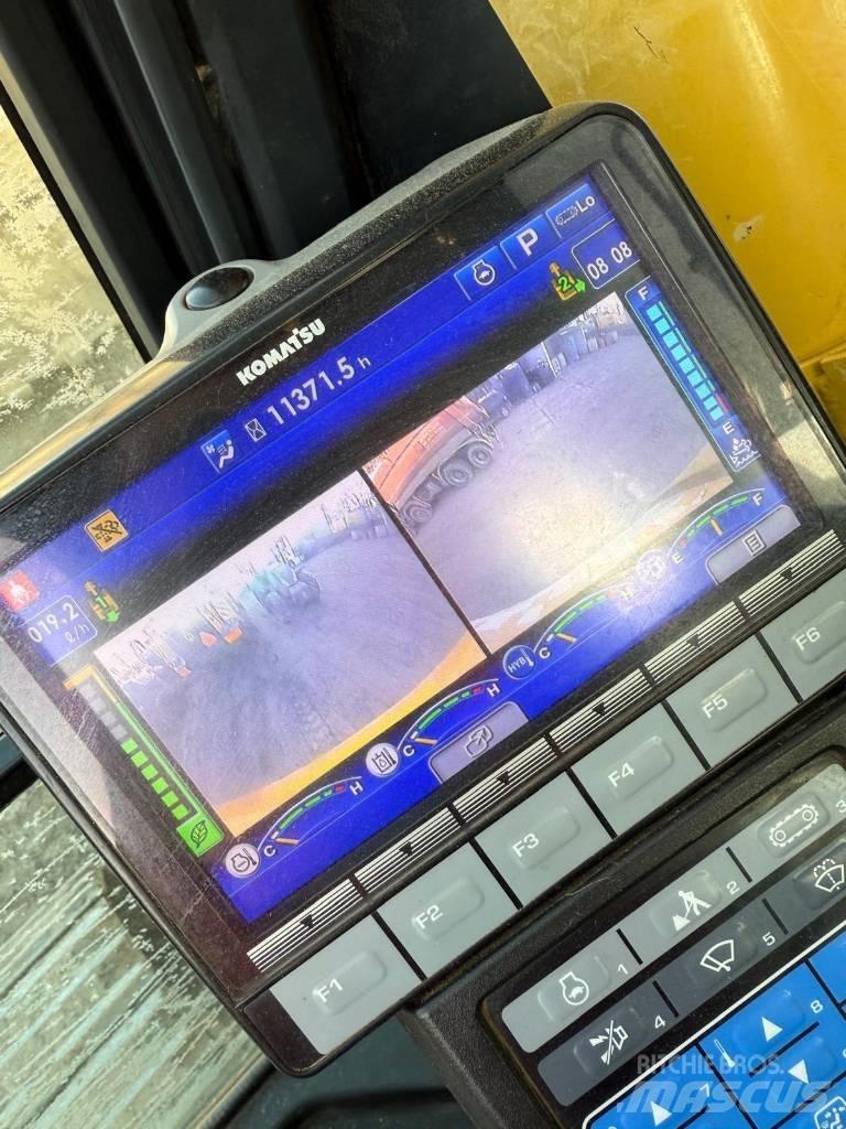 Komatsu HB 365 Escavadeiras de esteiras