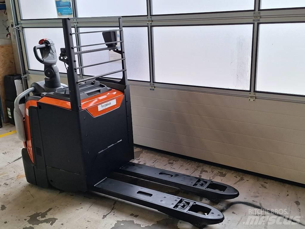 BT LPE220 Porta palettes