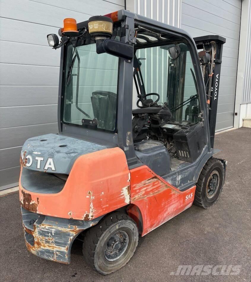 Toyota 8 FDF 25 Empilhadores Diesel