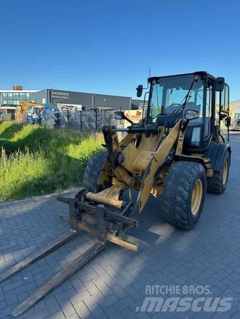 CAT 908 H Carregadeiras de rodas
