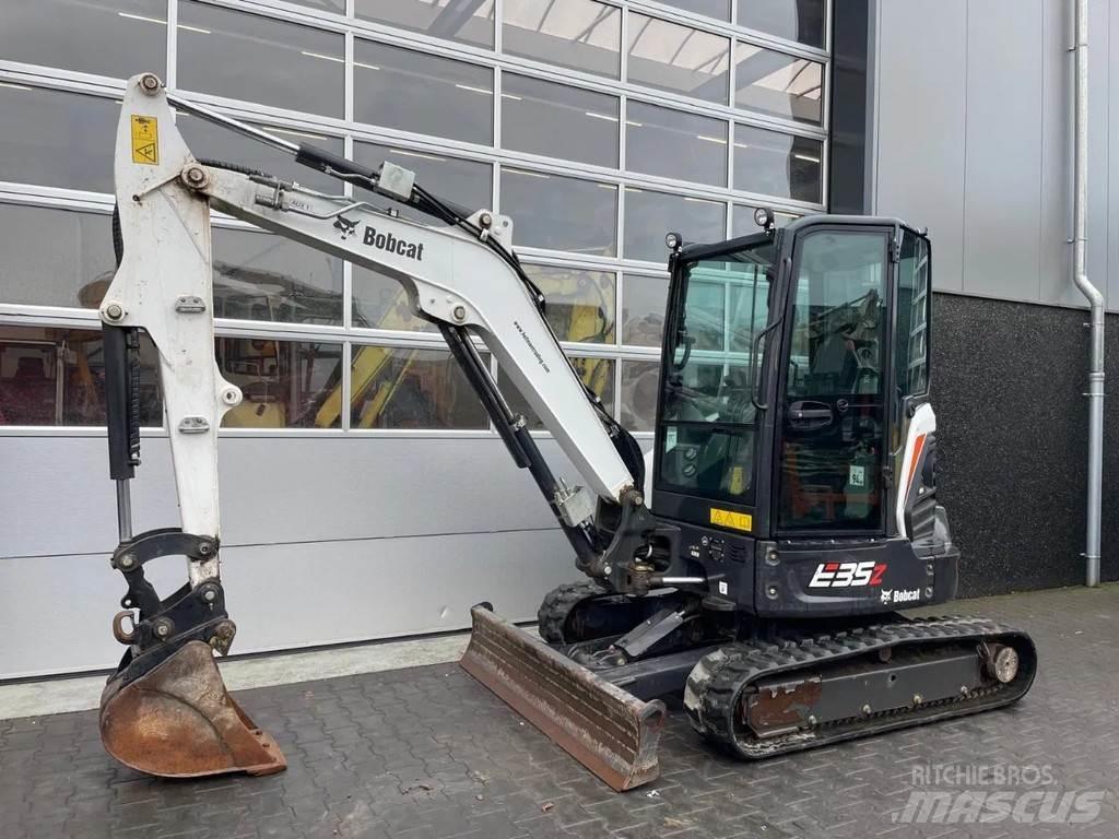 Bobcat E35 Miniescavadeiras