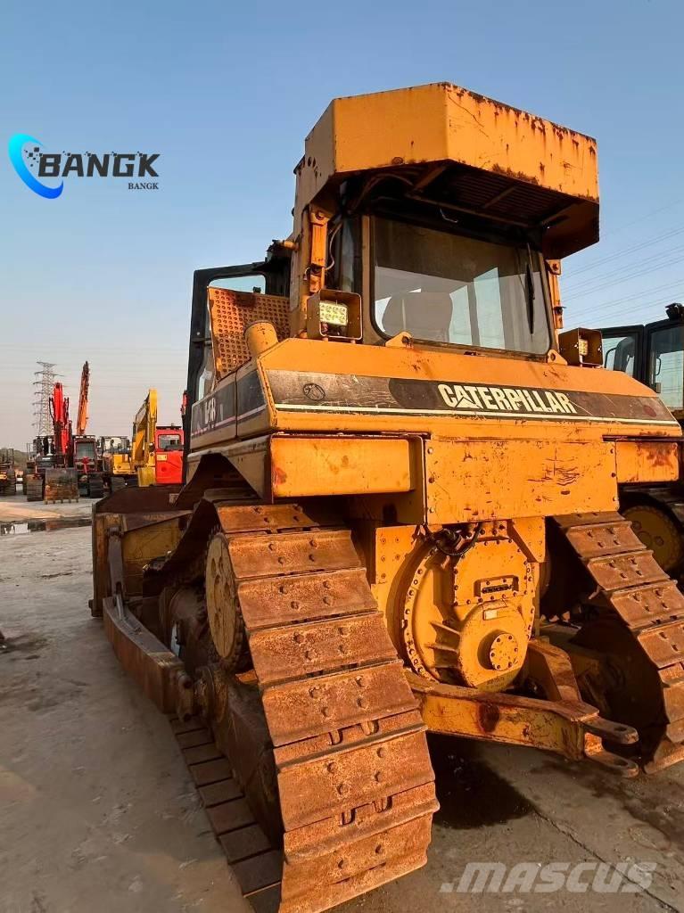 CAT D 6 R Dozers - Tratores rastos