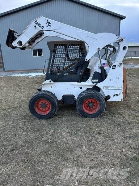 Bobcat S250 Minicarregadeiras