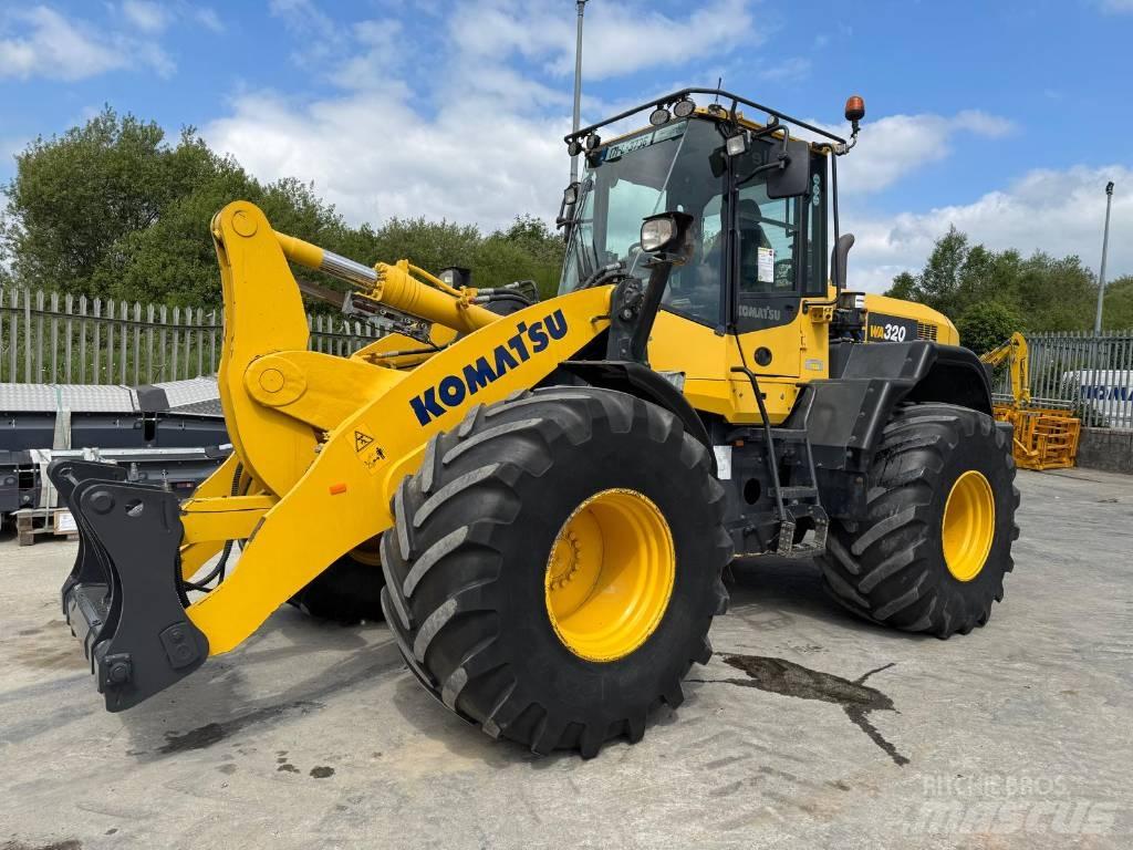 Komatsu WA320-7 Carregadeiras de rodas