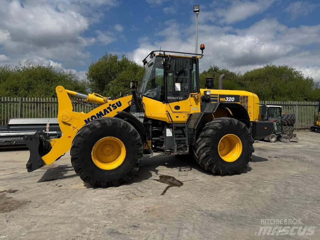 Komatsu WA320-7 Carregadeiras de rodas