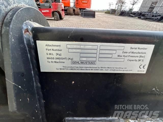 Bobcat Bak Baldes