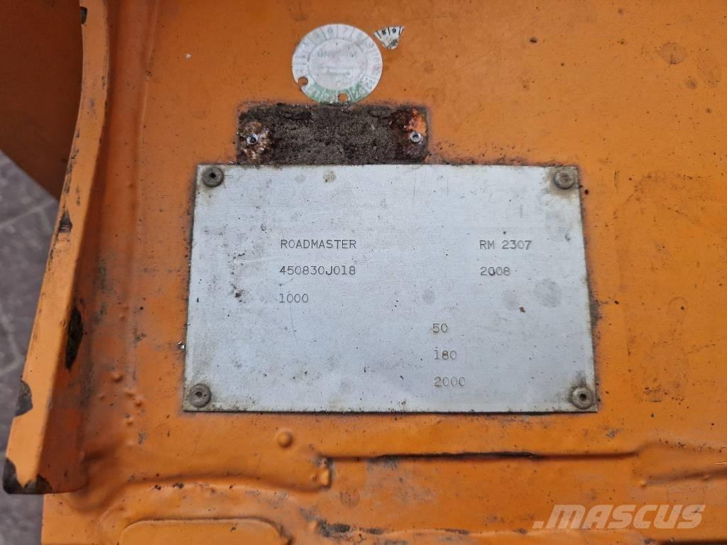 Votex RM 2307 Gadanheiras e cortadores de folhas para pastos