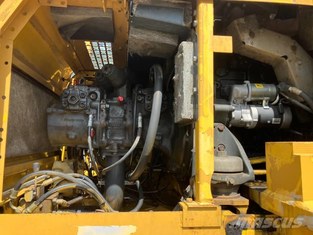 Komatsu PC 400 LC-8 Escavadeiras de esteiras