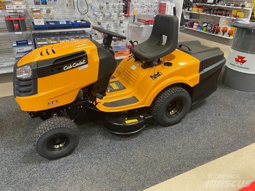 Cub Cadet LT1 NR92 Corta-Relvas Riders
