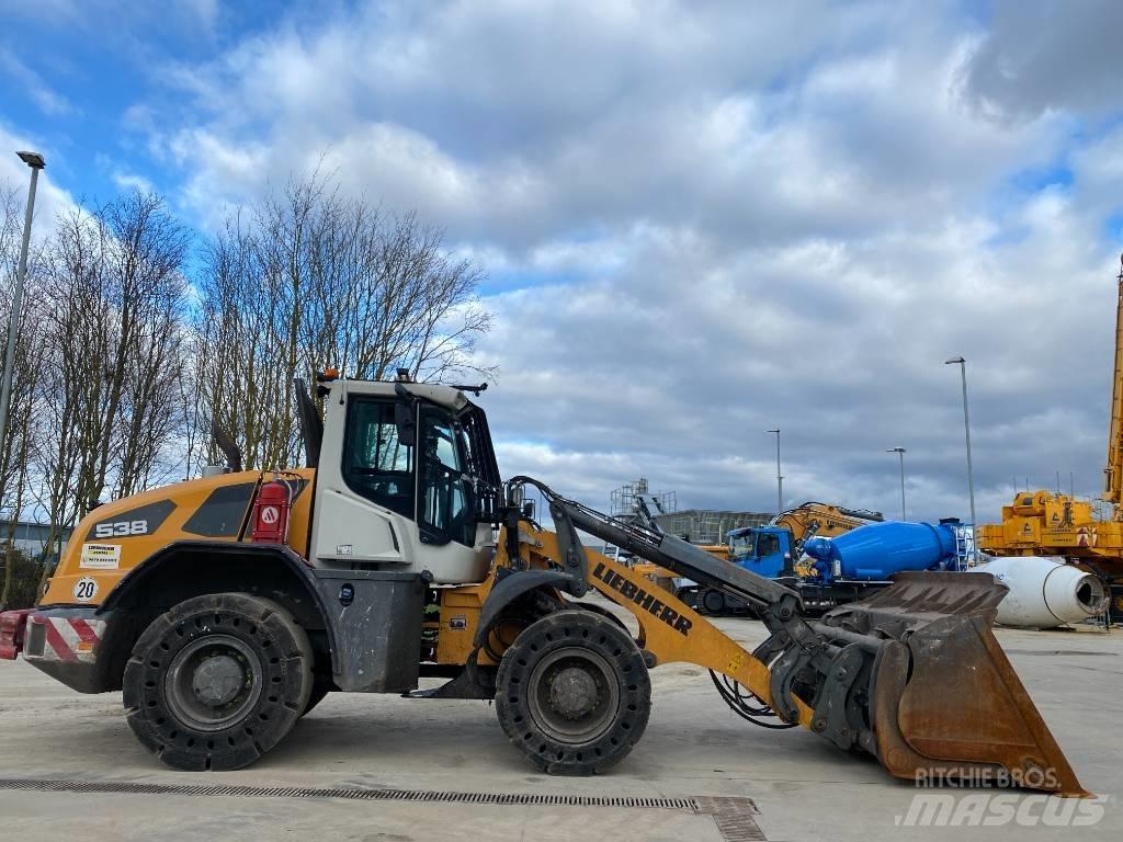 Liebherr L 538 Carregadeiras de rodas