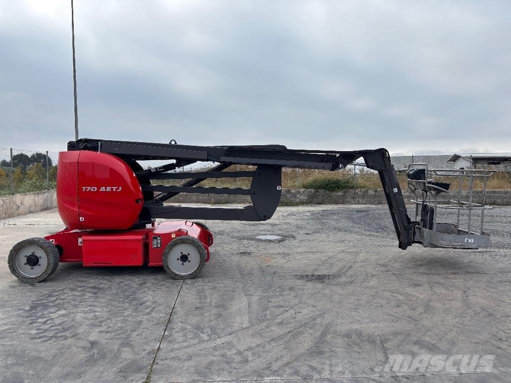 Manitou 170 AETJL Elevadores braços articulados