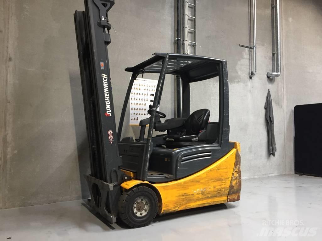 Jungheinrich EFG 216 Empilhadores eléctricos