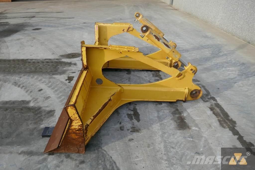 CAT Skidder blade Lâminas