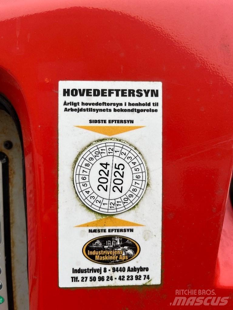 Manitou 160 ATJ Elevadores braços articulados