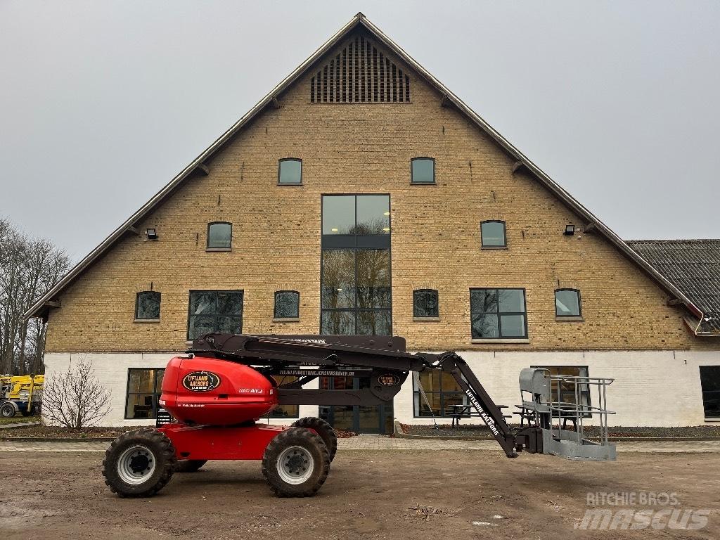 Manitou 160 ATJ Elevadores braços articulados