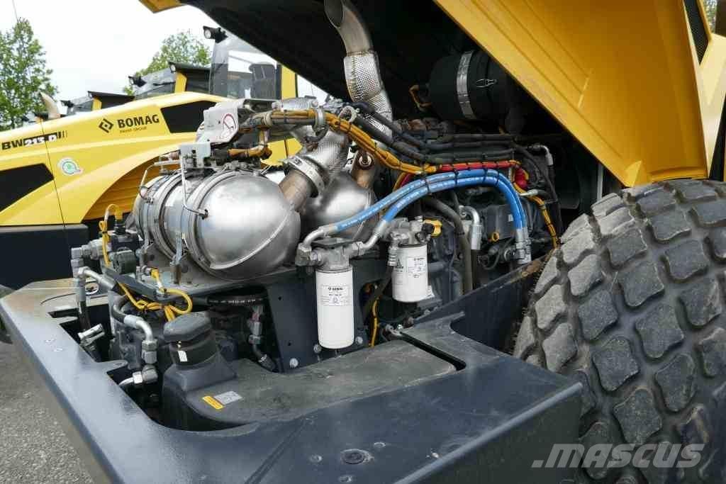 Bomag BW 213 DH-5 Compactadores para terra