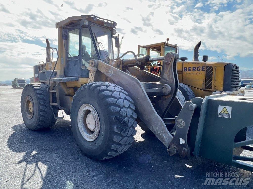 Komatsu WA 470-1 Carregadeiras de rodas
