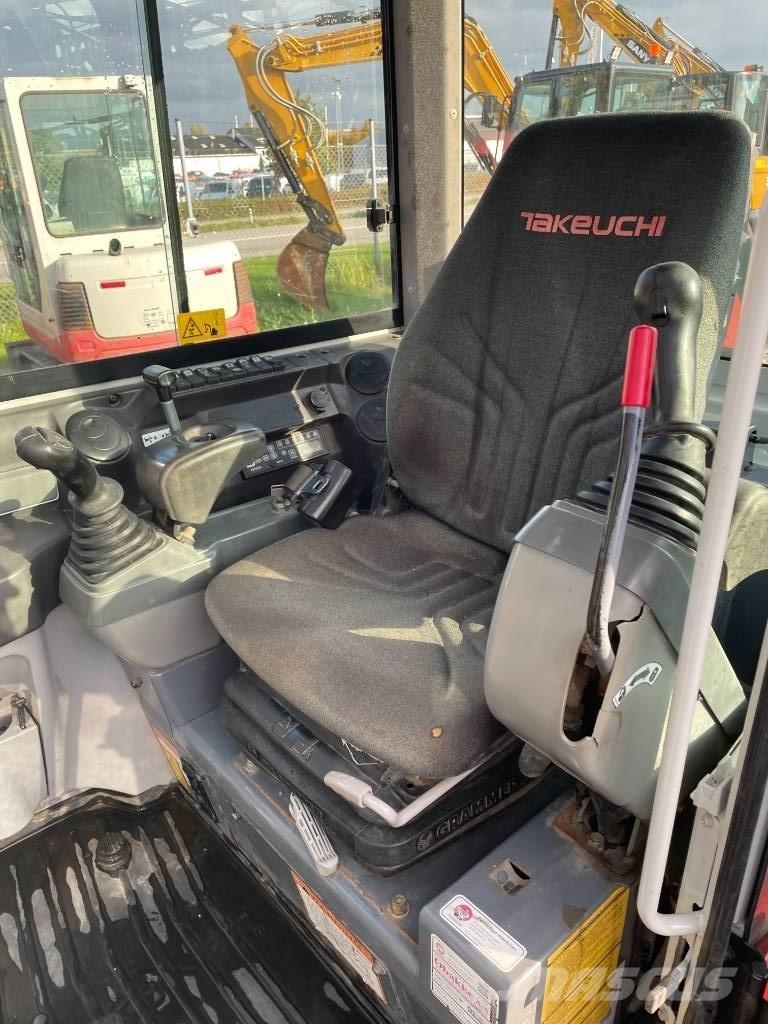 Takeuchi TB 230 Miniescavadeiras