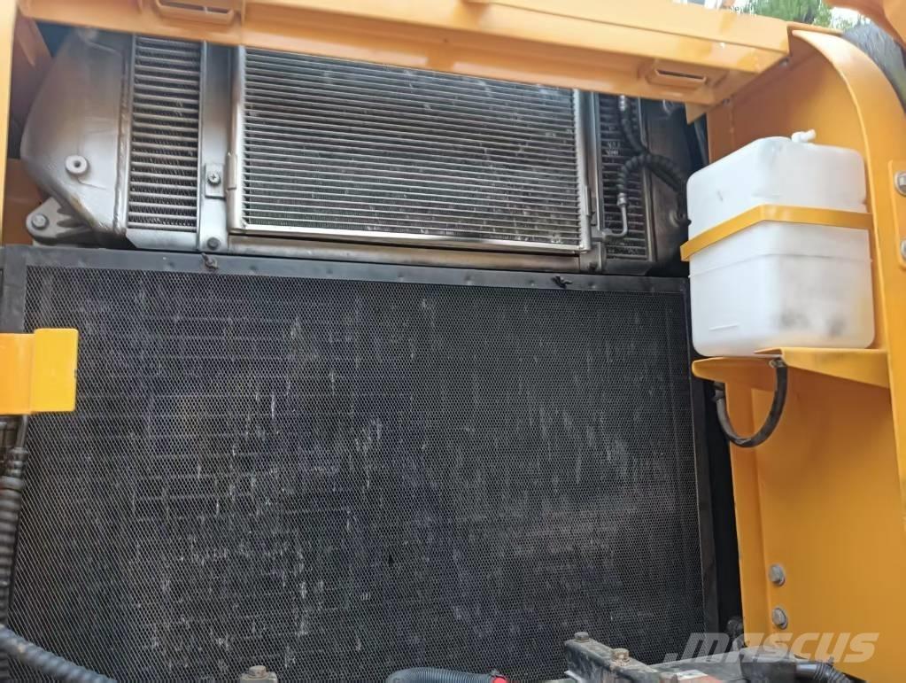 Hyundai 220LC-9T Escavadeiras de esteiras