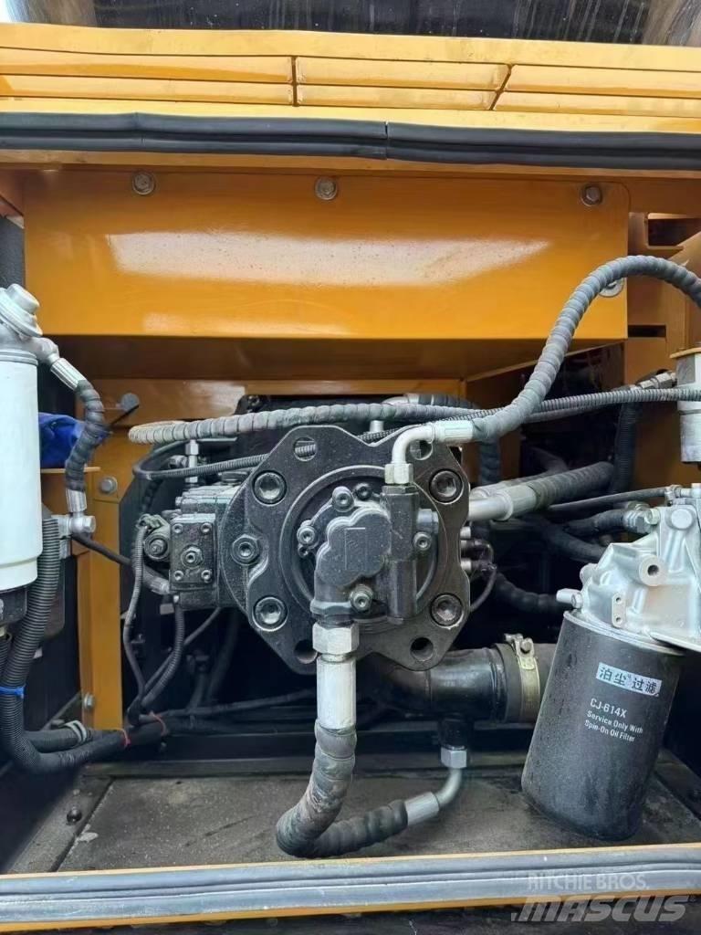 Sany 215C Escavadeiras de esteiras