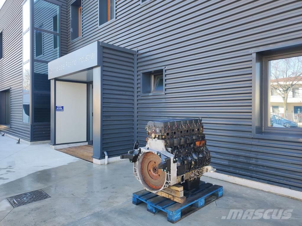 MAN D3876 540 hp Motores