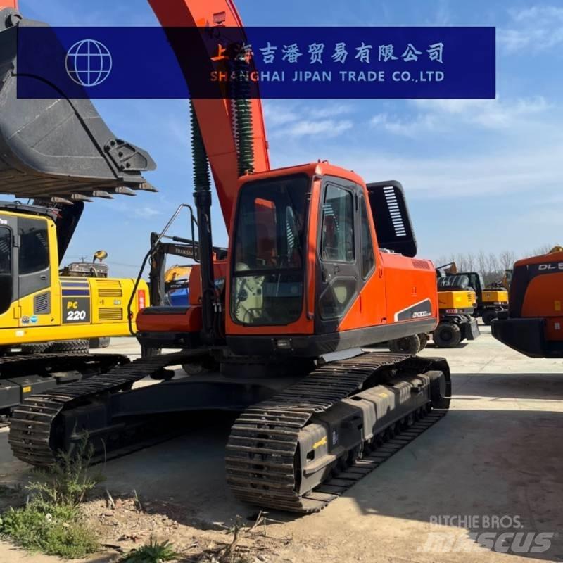 Doosan DX 300 Escavadeiras de esteiras